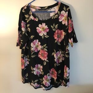 Black tee with floral print